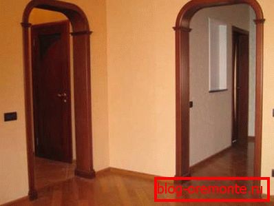 Романтичне луковице арцхед фраме