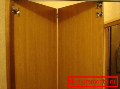 Хармоника из дрвених врата Хармоника из дрвених врата