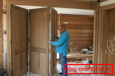 Врата од дрвета