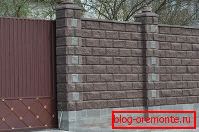 Капе на бетонским оградама могу се насликати фасадним бојама
