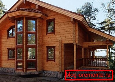 Компактна кућа из бара - резултат компетентног рада Компактна кућа из бара - резултат компетентног рада