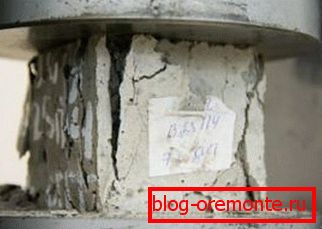 Аматерска фотографија узорка на којој се тестирају снаге