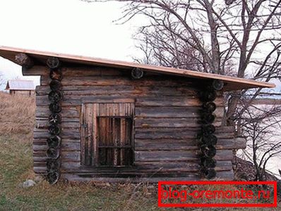 Мало купатило