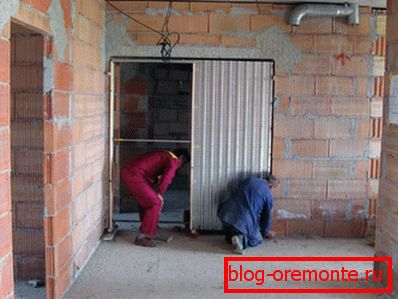 Унутрашња клизна врата: уградња уградња клизних унутрашњих врата