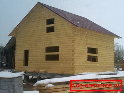 На слици - пројекат куће из бара 10к10. На слици - пројекат куће из бара 10к10.