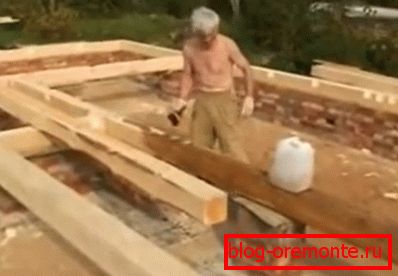 Доњу круну и плату се третирају импрегнацијом Доњу круну и плату се третирају импрегнацијом