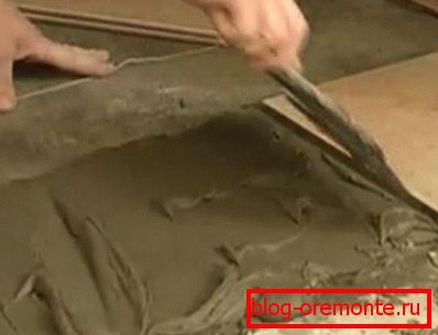 Наношење смеше за везивање плочасто веранда