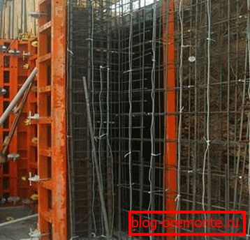 Загревана вертикална површина зими Загревана вертикална површина зими