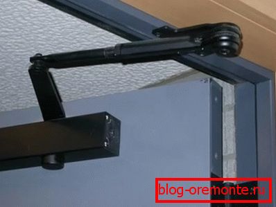 Глатко отварање врата Глатко отварање врата