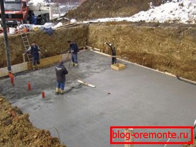 Једини темељ је често израђен из једноставног решења. Једини темељ је често израђен из једноставног решења.