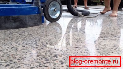 Полирање вам омогућава да постигнете сјајан сјај. Полирање вам омогућава да постигнете сјајан сјај.