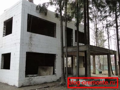 Након завршетка посла, добијате глатку површину која је погодна за завршну обраду.