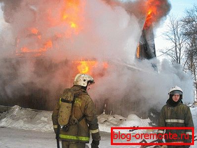 Узрок пожара био је неправилно постављен провод у поткровљу