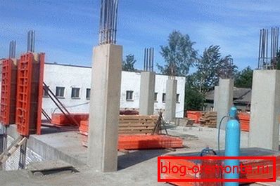 Радни шавови ће бити смештени на дну лежајева. Радни шавови ће бити смештени на дну лежајева.
