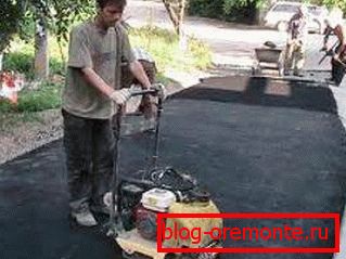 Работа виброплитой. Работа виброплитой.