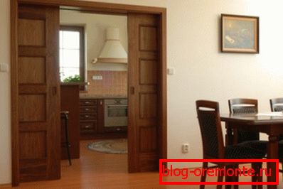 Клизна врата кућишта оловке Клизна врата кућишта оловке