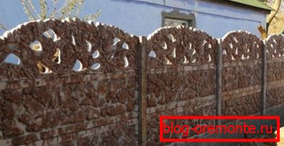 Распрострањене бетонске ограде израђене су од тачно три стотине бетонских брендова. Распрострањене бетонске ограде израђене су од тачно три стотине бетонских брендова.
