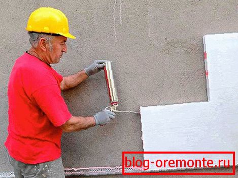 Шипови пихају са пеном
