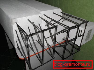 Постоје одвојени сегменти газиране бетонске конструкције који се могу створити на рамовима од арматуре ради повећања снаге. Постоје одвојени сегменти газиране бетонске конструкције који се могу створити на рамовима од арматуре ради повећања снаге.
