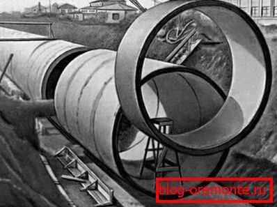 Постављање верзије слободног протока у претходно припремљеном рову Постављање верзије слободног протока у претходно припремљеном рову