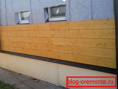 Загревање дрвене куће из шипке - процес галванизације Загревање дрвене куће из шипке - процес галванизације