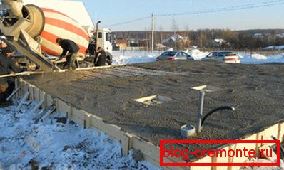 У овом периоду године најбоље је наручити готово решење уз додатак посебних адитива и грејања.