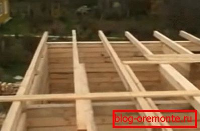 Привремено преклапање оквира за постављање крова Привремено преклапање оквира за постављање крова