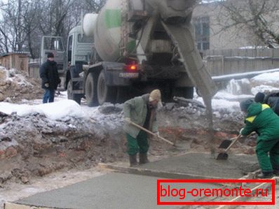 Извођење естриха у хладној сезони Извођење естриха у хладној сезони