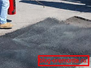 Патцхинг оф аспхалт цонцрете Патцхинг оф аспхалт цонцрете